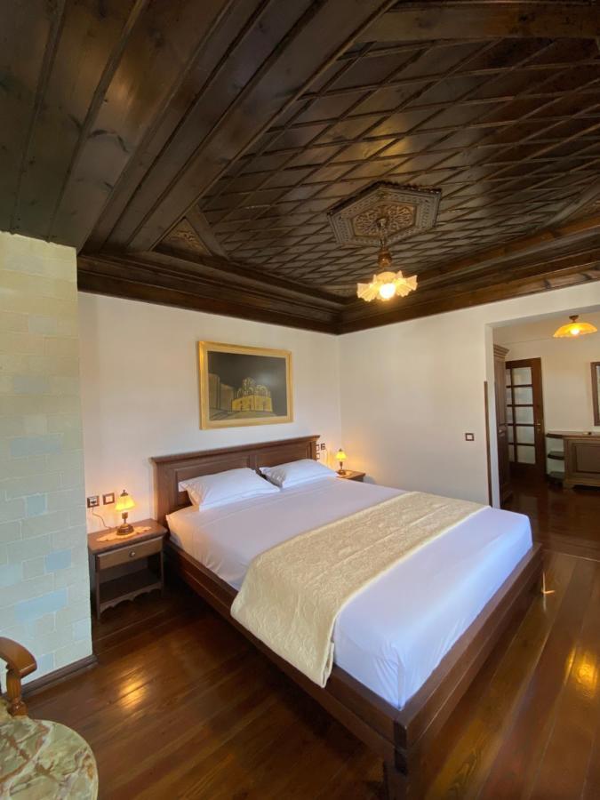 Boutique Hotel Muzaka Берат Екстериор снимка