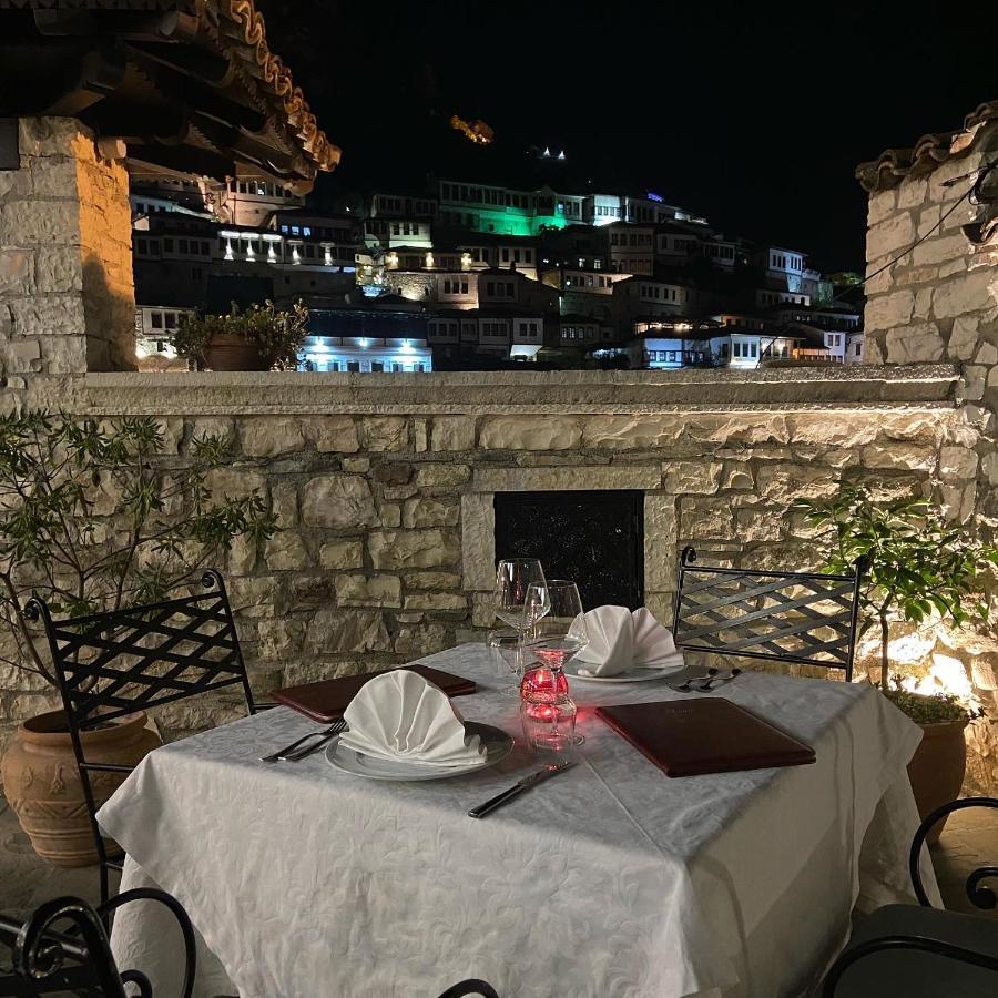 Boutique Hotel Muzaka Берат Екстериор снимка